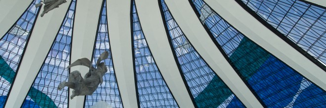 Homage to the genius of curves: Oscar Niemeyer