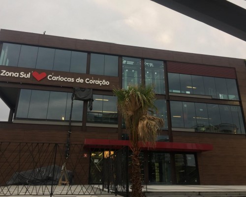 ddaeb308-eccb-4489-86fe-aa049d39534d